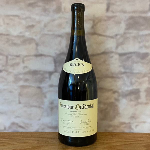 ワイン Says farm Pinot Noir 2022 2022_08_DFW_bottle-shots_6-