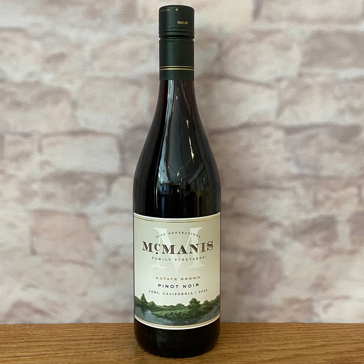 MCMANIS FAMILY VINEYARDS PINOT NOIR 2025